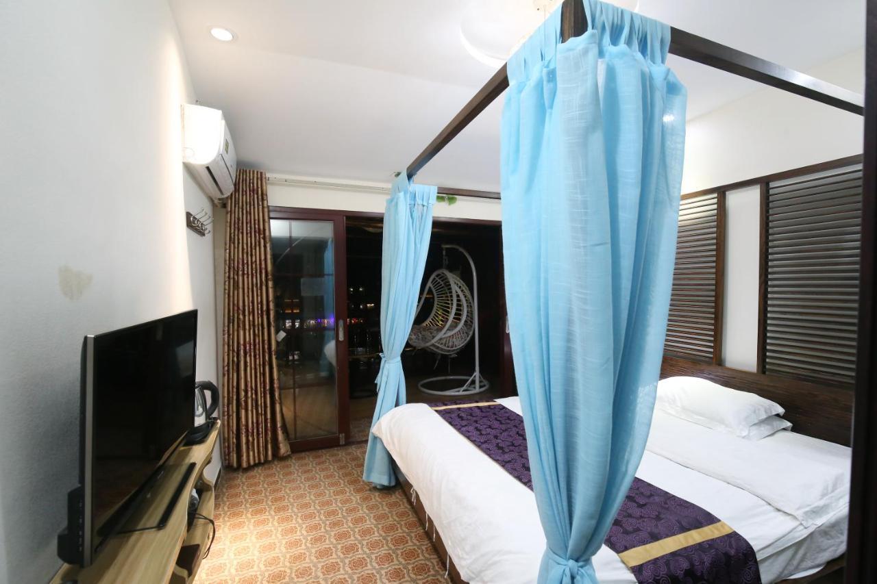 Lqj Riverside Guest House Фэнхуан Экстерьер фото